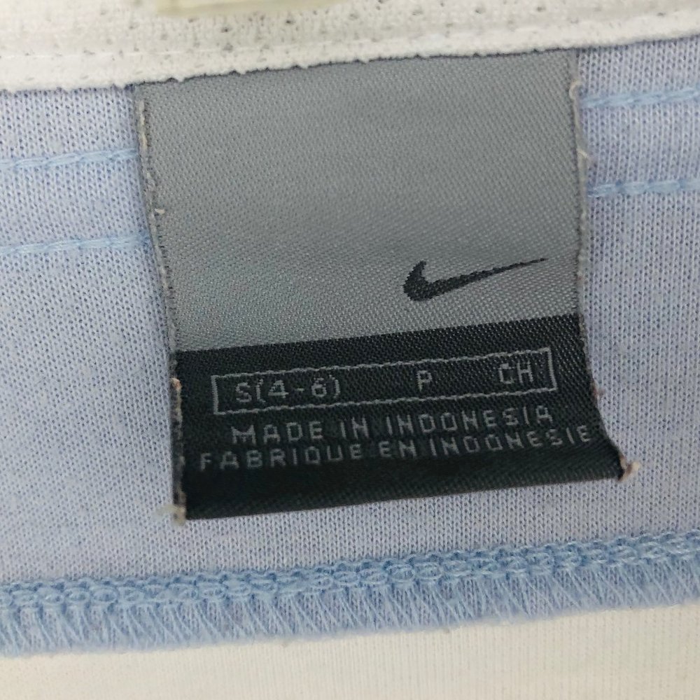 Nike Branded Zip Up Jacket - Picture 2 of 9